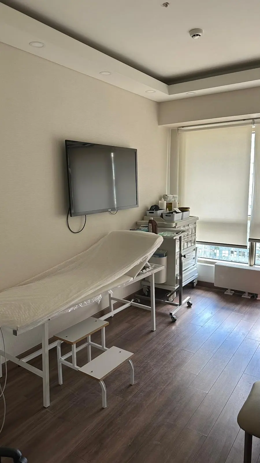 Von der Klinik bereitgestelltes Foto von Dr. Murat Karakuş