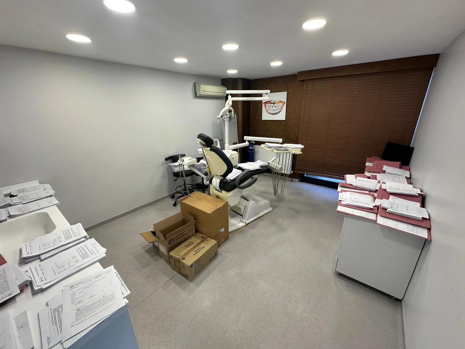 Clinic-provided photograph of Sanita Şişli Dental Clinic