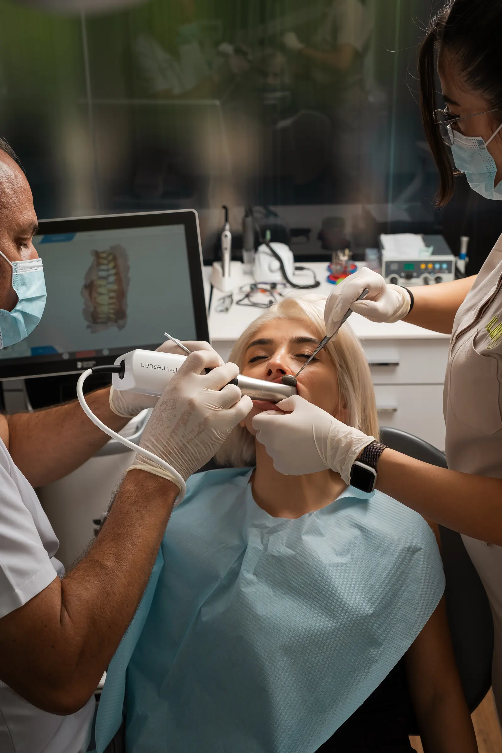 Clinic-provided photograph of 7 Dental Clinic