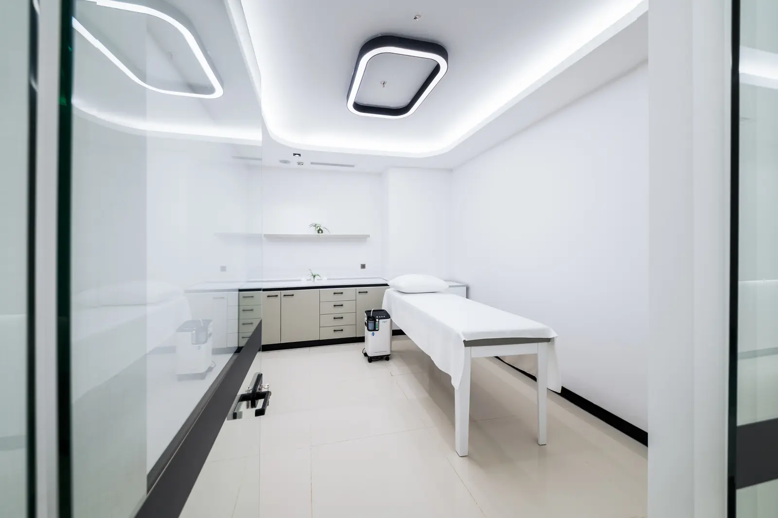 Von der Klinik bereitgestelltes Foto von Nirvana Cosmopolitan Hotel Rehabilitationszentrum