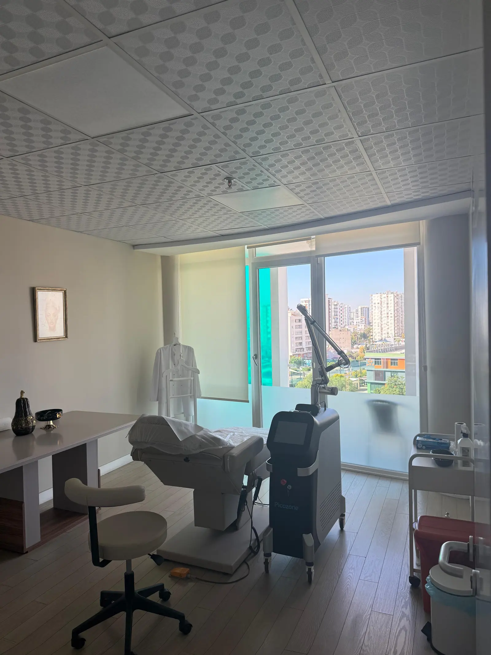 Clinic-provided photograph of Dr Duygu Alptekin Avcı