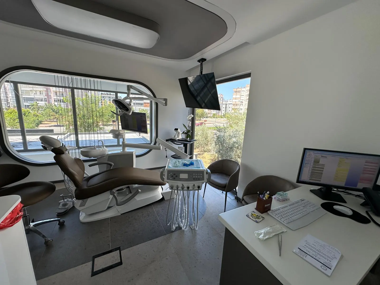 Von der Klinik bereitgestelltes Foto von Acardent Zahnklinik