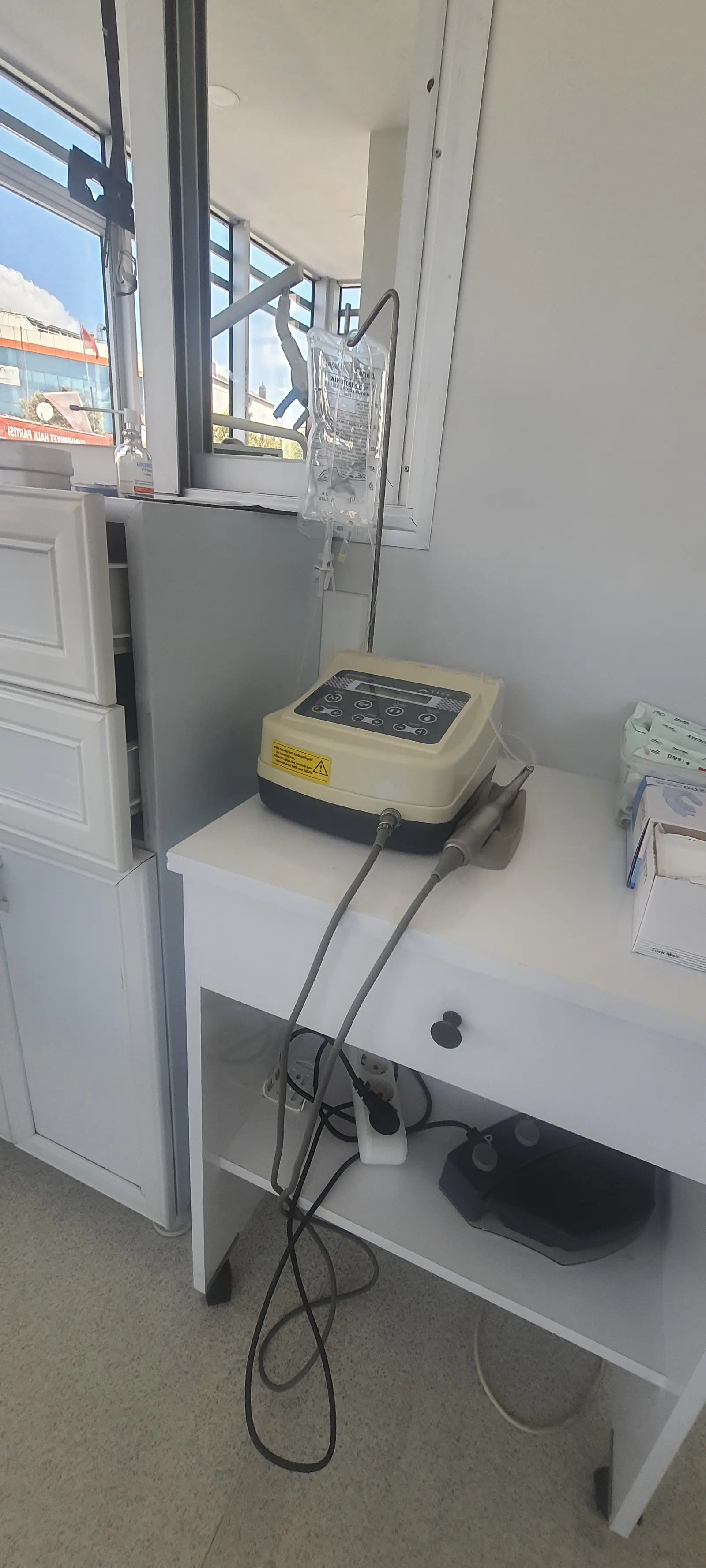 Von der Klinik bereitgestelltes Foto von Erdem Azim Zahnklinik