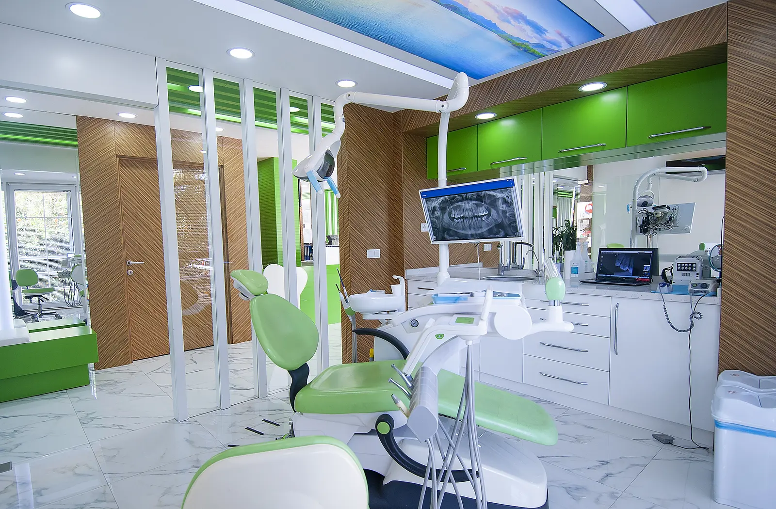 Von der Klinik bereitgestelltes Foto von Arya Zahnklinik