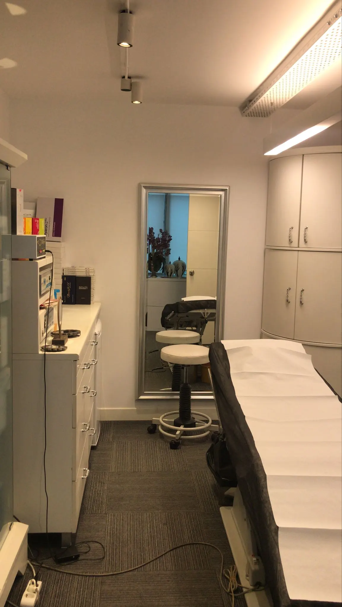 Clinic-provided photograph of Dr Engin Selamioğlu
