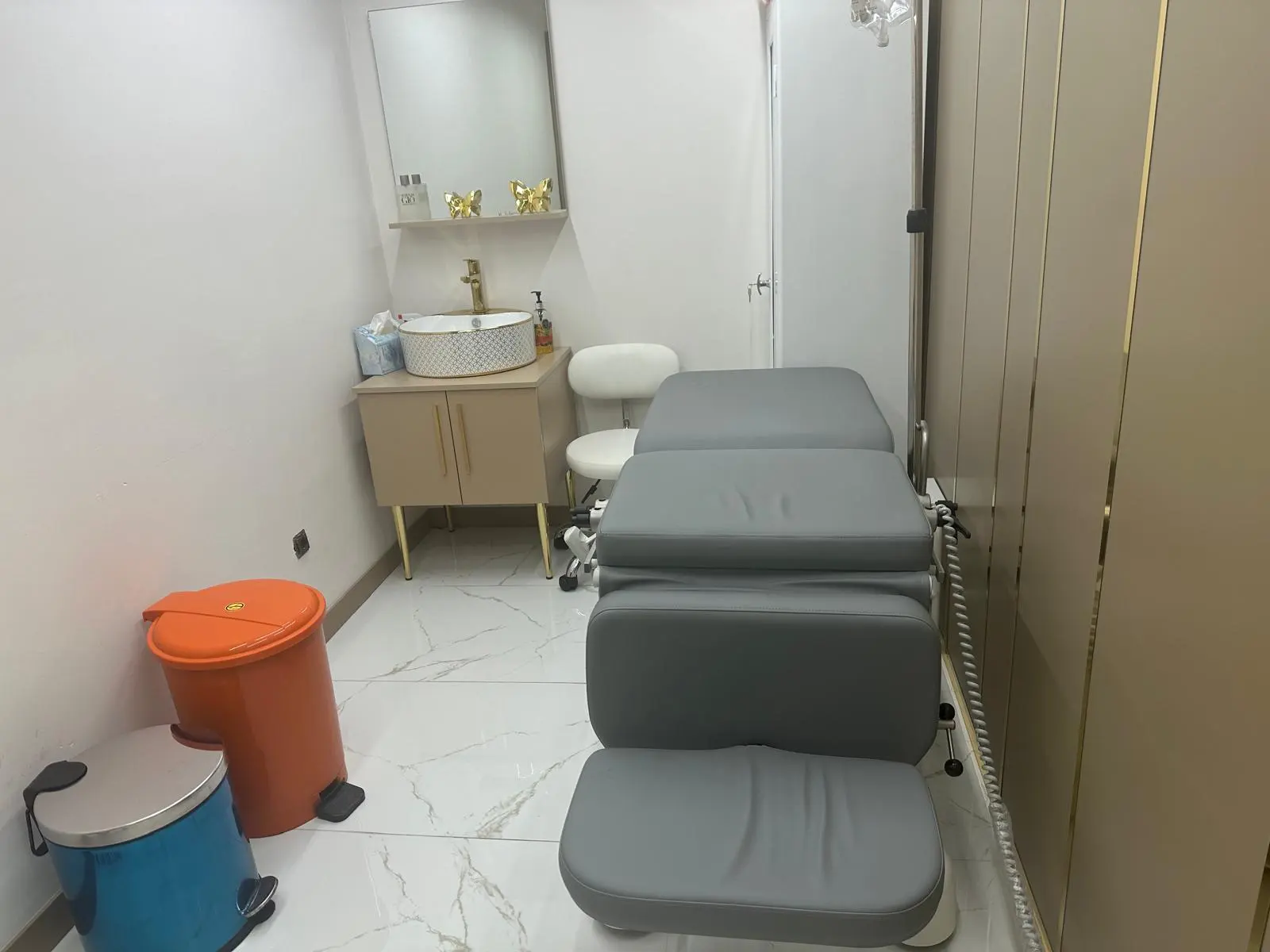 Von der Klinik bereitgestelltes Foto von Dr. Hakan Bayri