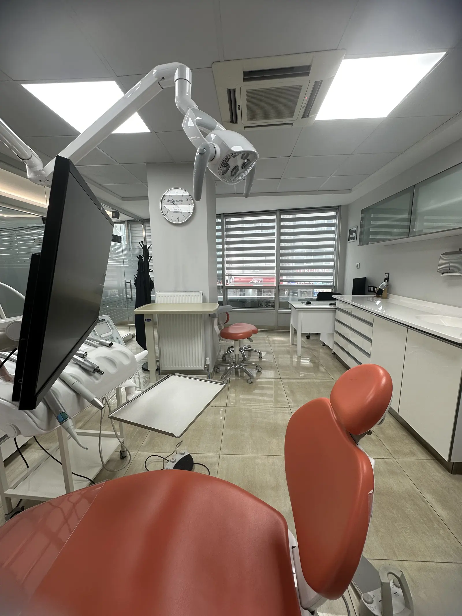 Clinic-provided photograph of Dişhane Ümraniye Dental Clinic