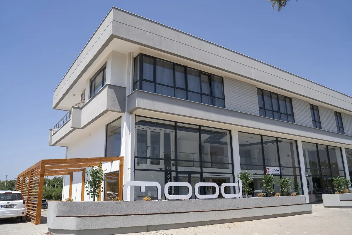 Clinic-provided photograph of MOOD Dental Clinic
