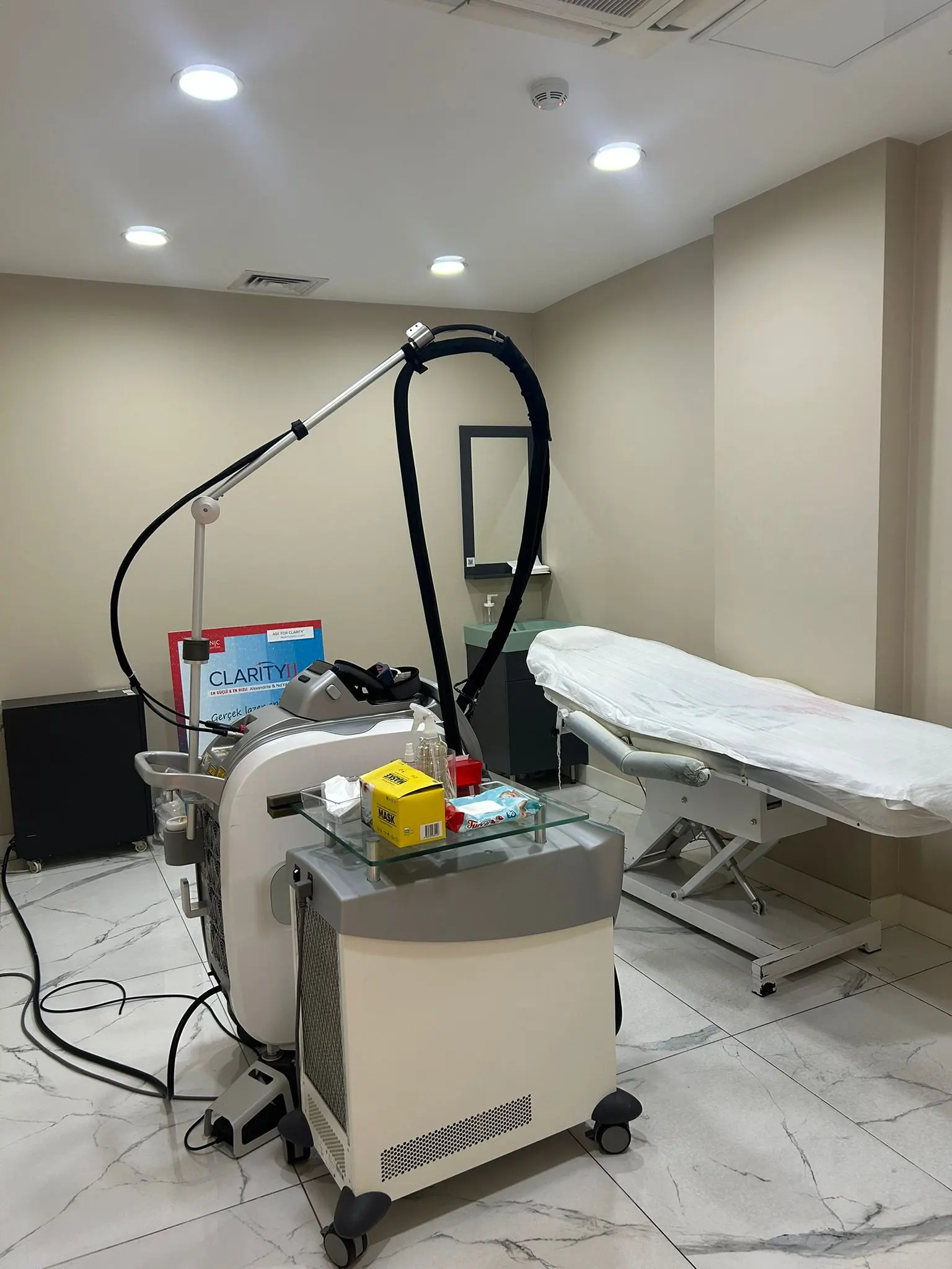Clinic-provided photograph of Levent DNZ Clinic