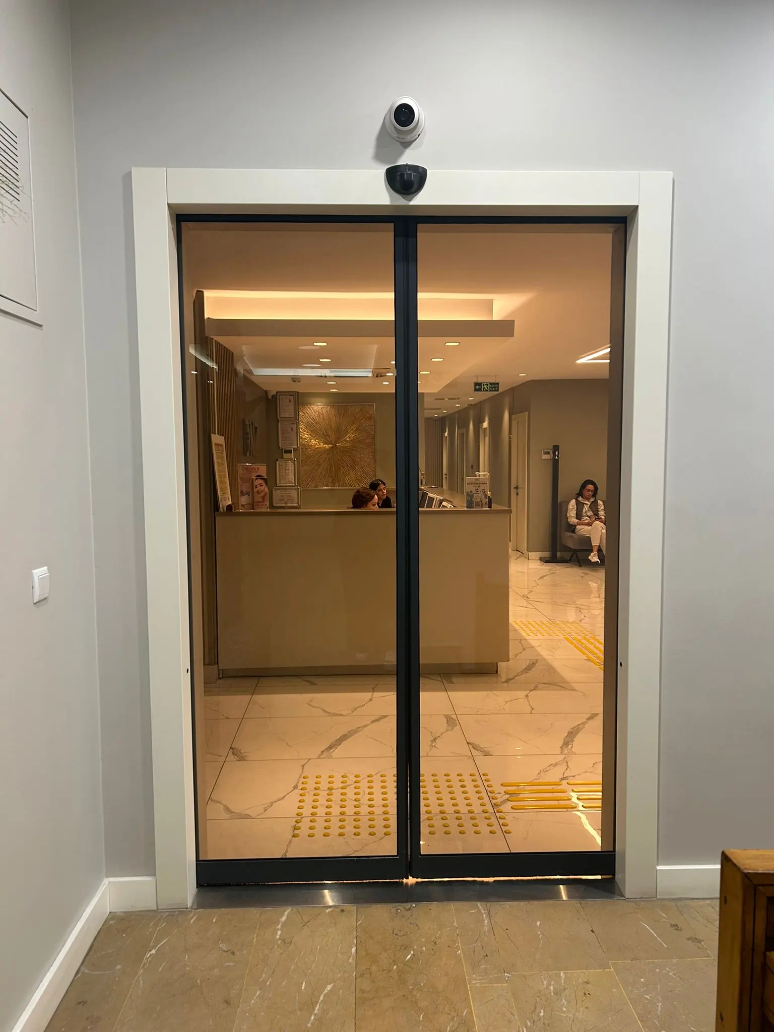 Clinic-provided photograph of Levent DNZ Clinic