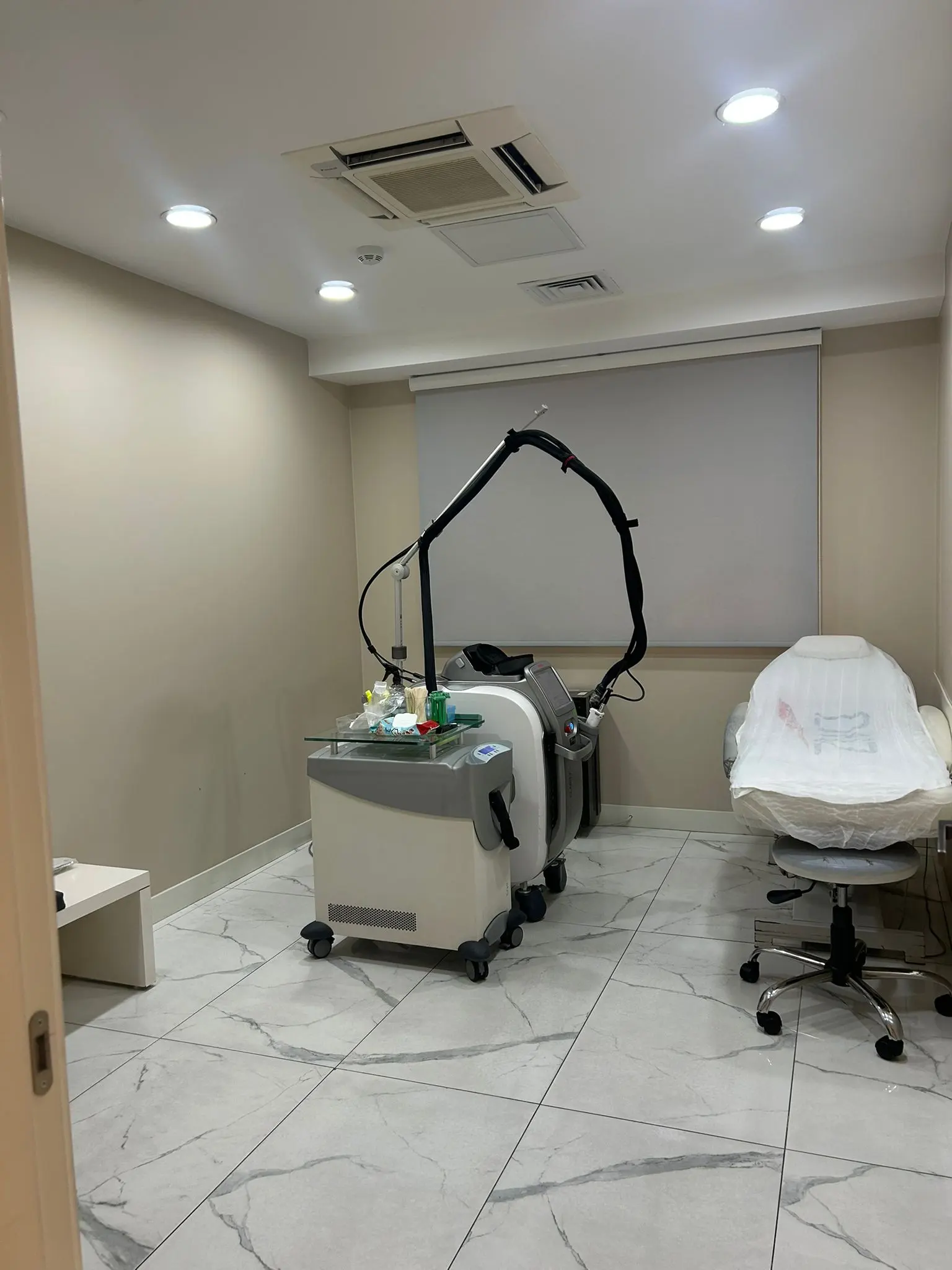Clinic-provided photograph of Levent DNZ Clinic