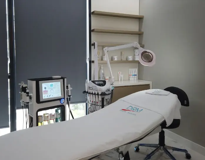 Clinic-provided photograph of DRM Clinic