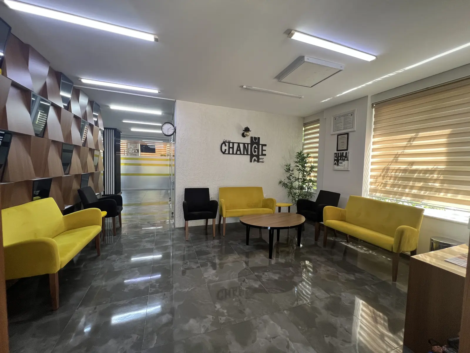 Von der Klinik bereitgestelltes Foto von Yalın Dental Clinic