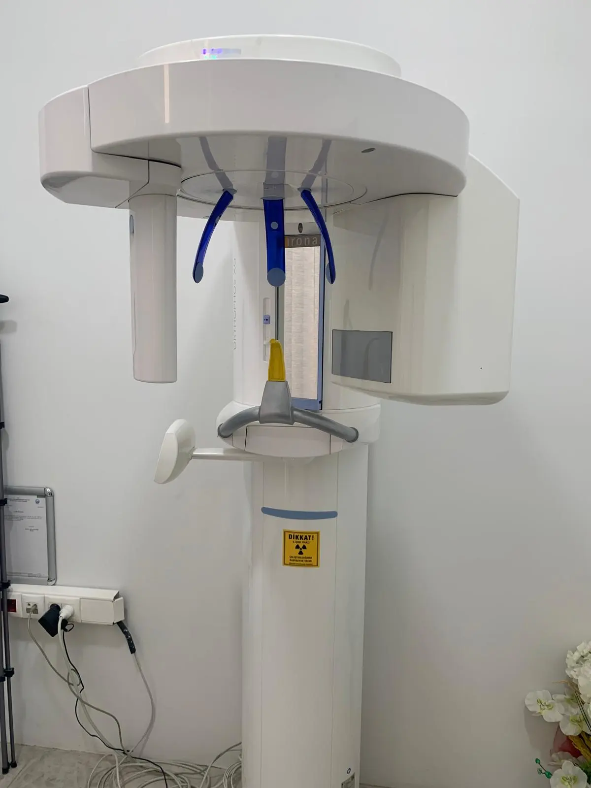 Clinic-provided photograph of Tektaş Dental Clinic