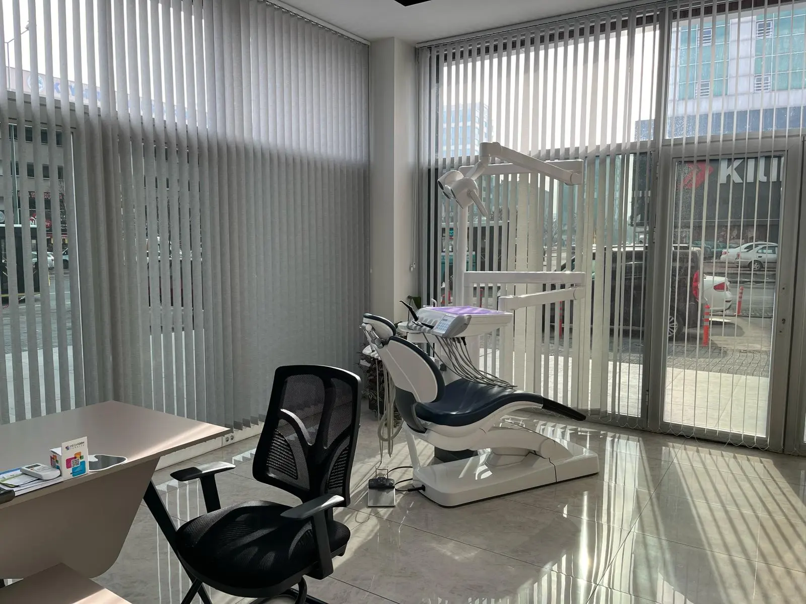 Clinic-provided photograph of Tektaş Dental Clinic