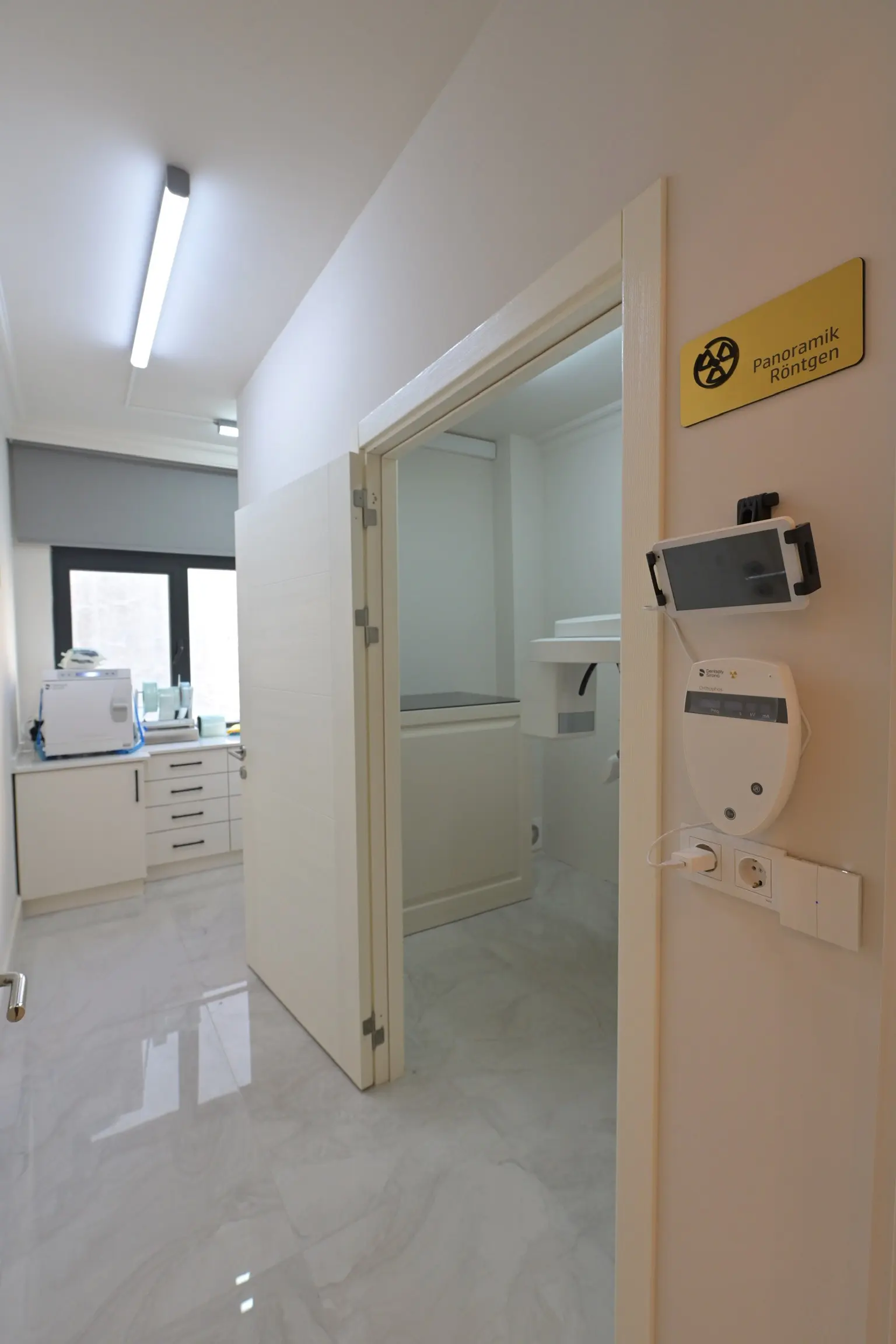 Clinic-provided photograph of Dr Sinem Karakaş Kalak