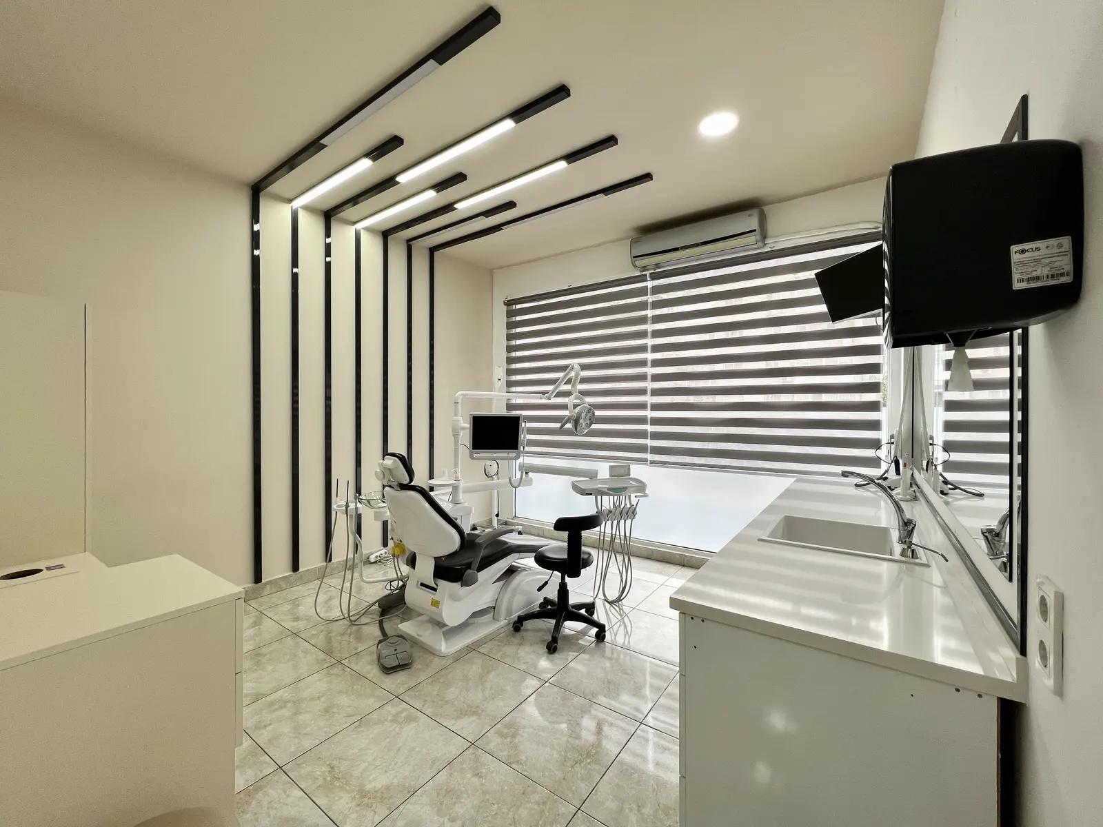 Clinic-provided photograph of Dent Ordu