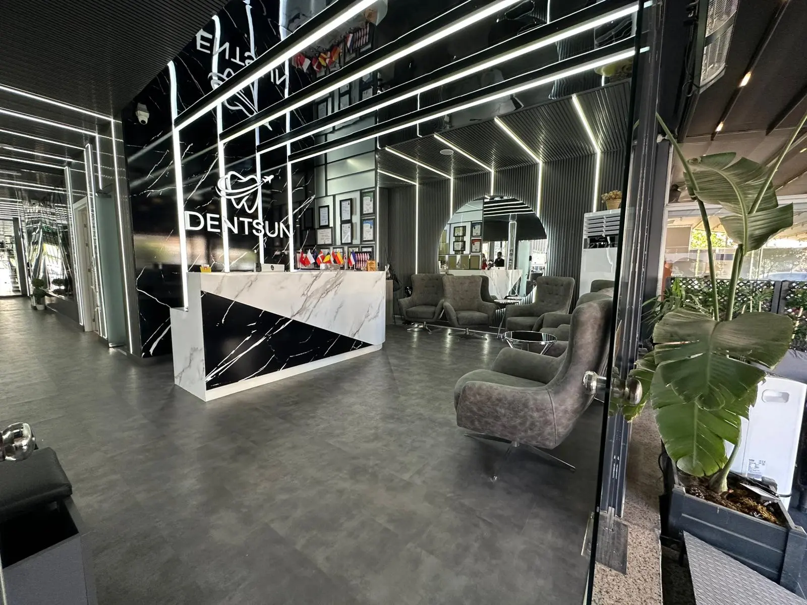 Clinic-provided photograph of Dentsun Dental Clinic