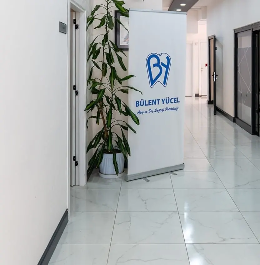 Clinic-provided photograph of Bülent Yücel Dental Clinic