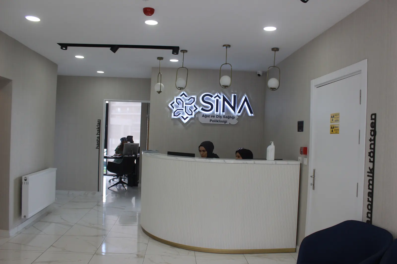 Clinic-provided photograph of Sina Dental Clinic