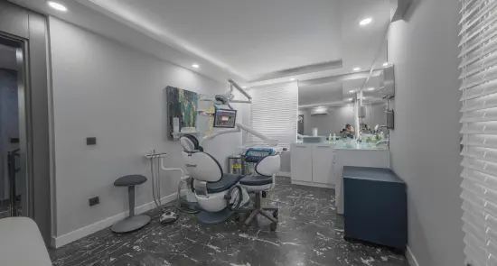 Clinic-provided photograph of Alp's Dental Clinic