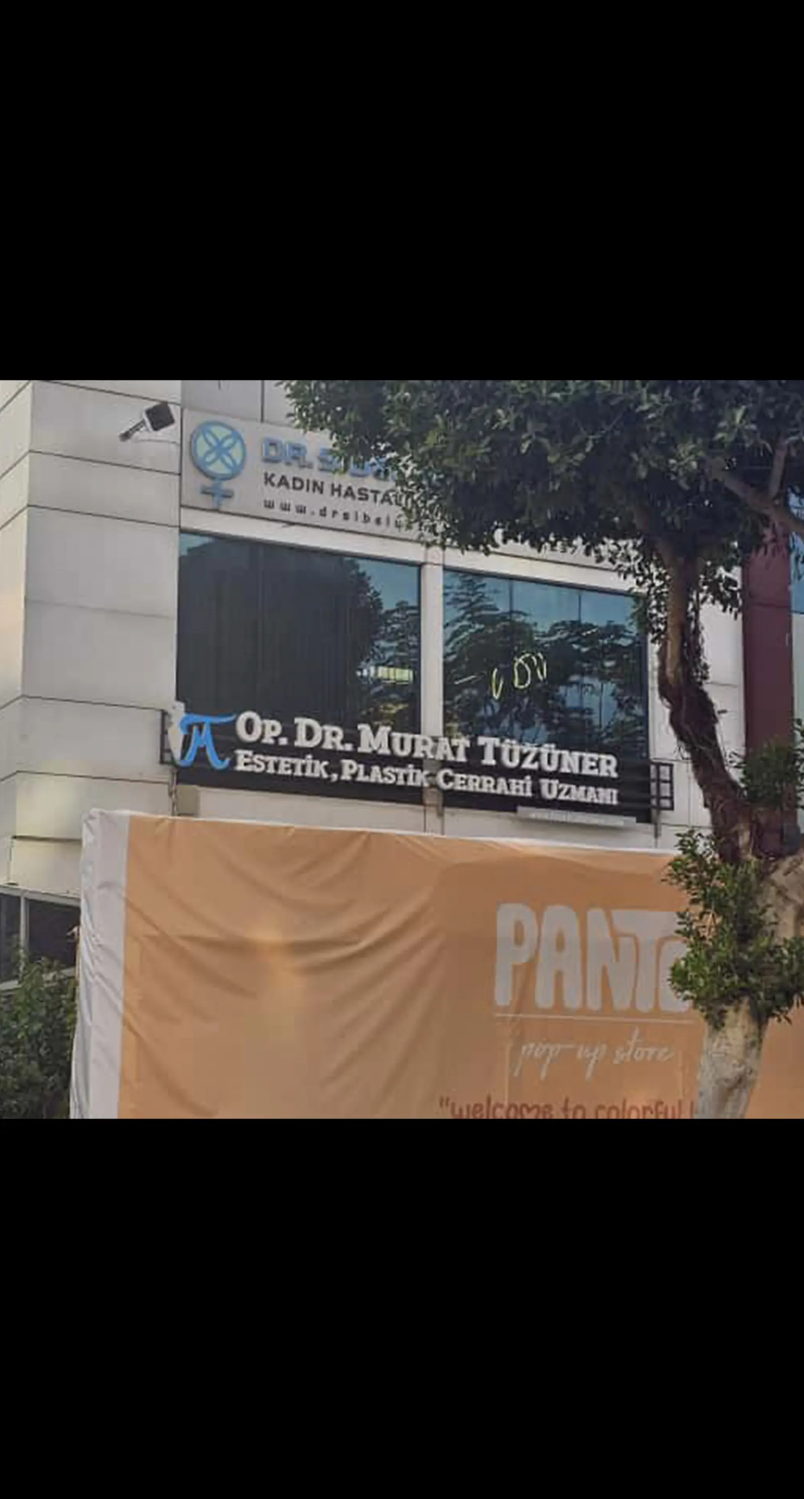 Clinic-provided photograph of Dr Murat Tüzüner