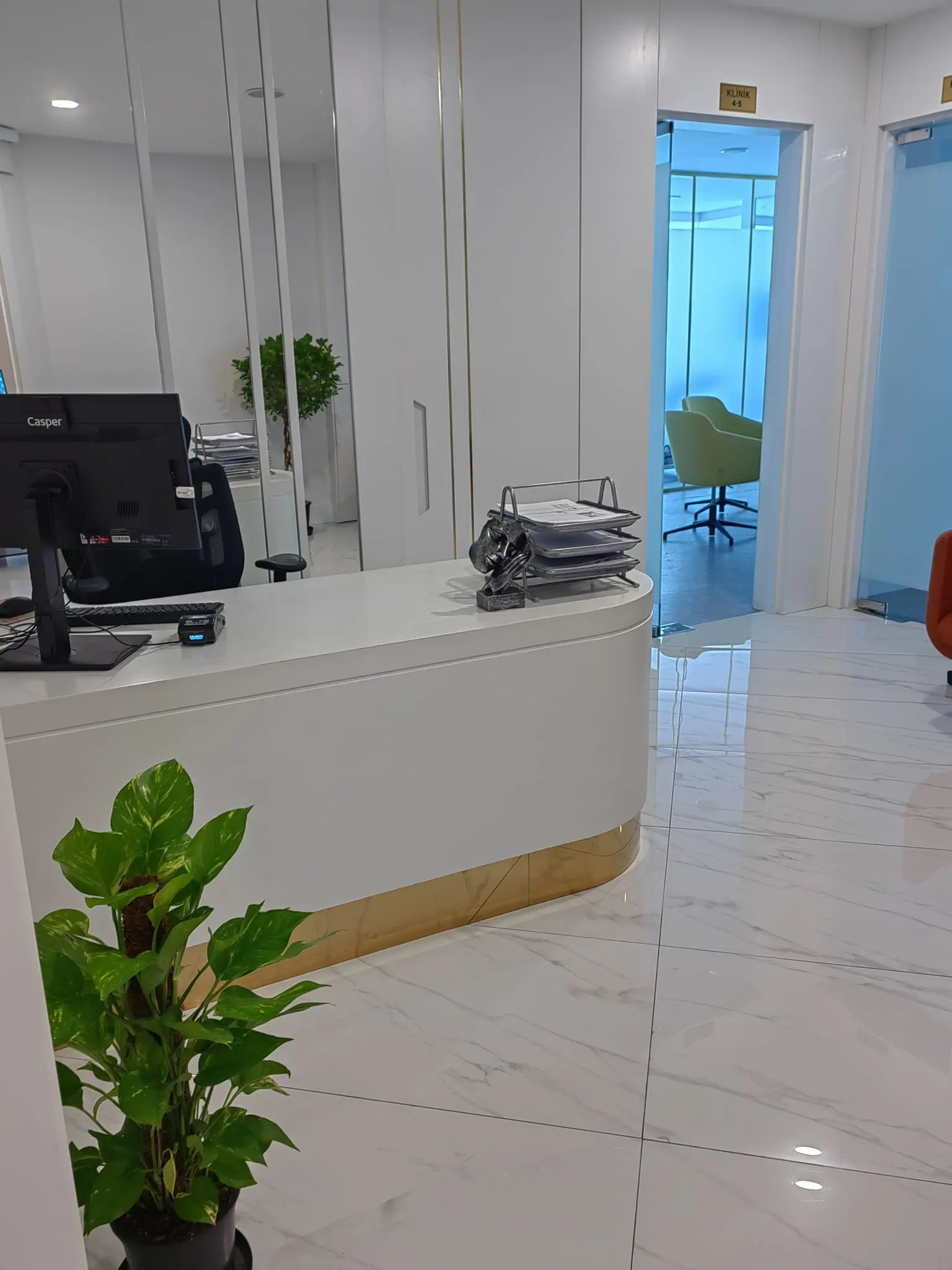 Von der Klinik bereitgestelltes Foto von Dr. Süleyman Akıllı