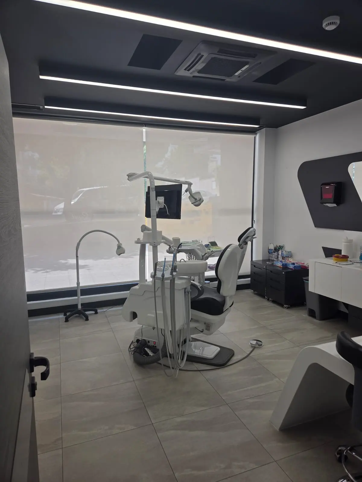 Clinic-provided photograph of Sevil Smile Studio