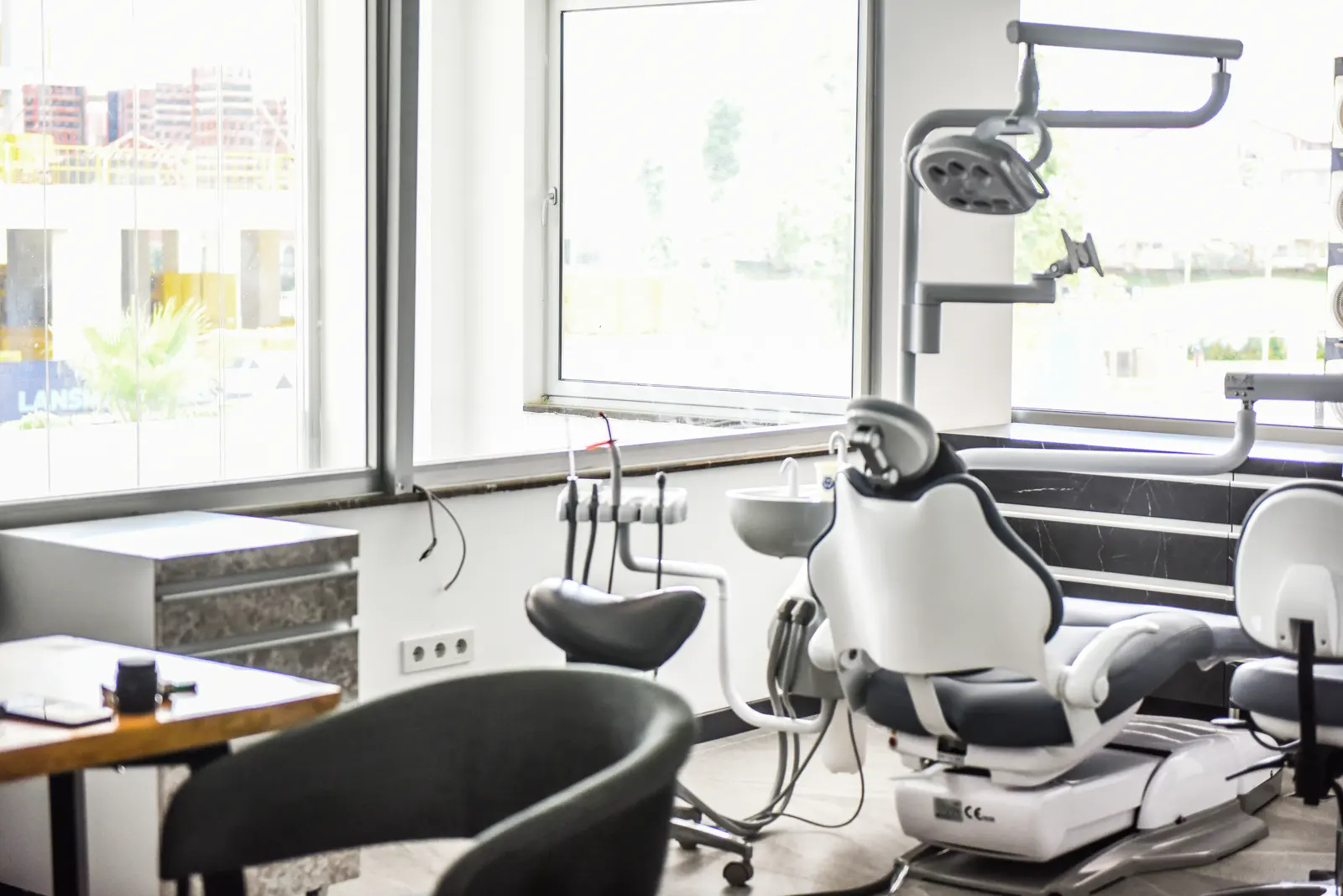 Von der Klinik bereitgestelltes Foto von Öz D Öz Zahnklinik