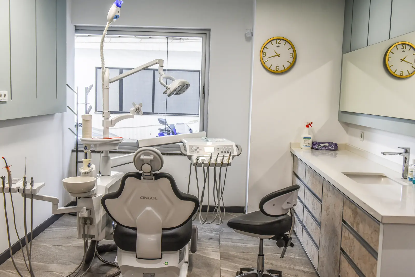Von der Klinik bereitgestelltes Foto von Öz D Öz Zahnklinik