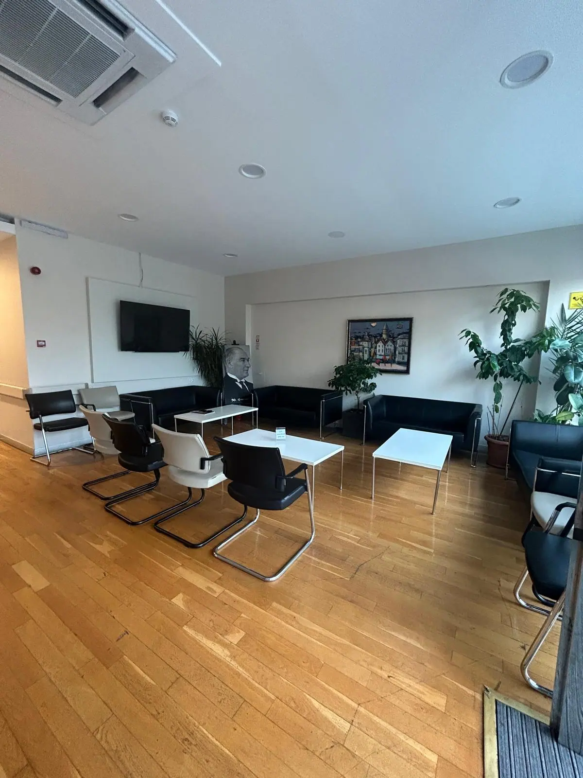 Clinic-provided photograph of Maçka Emar Advanced Imaging Center