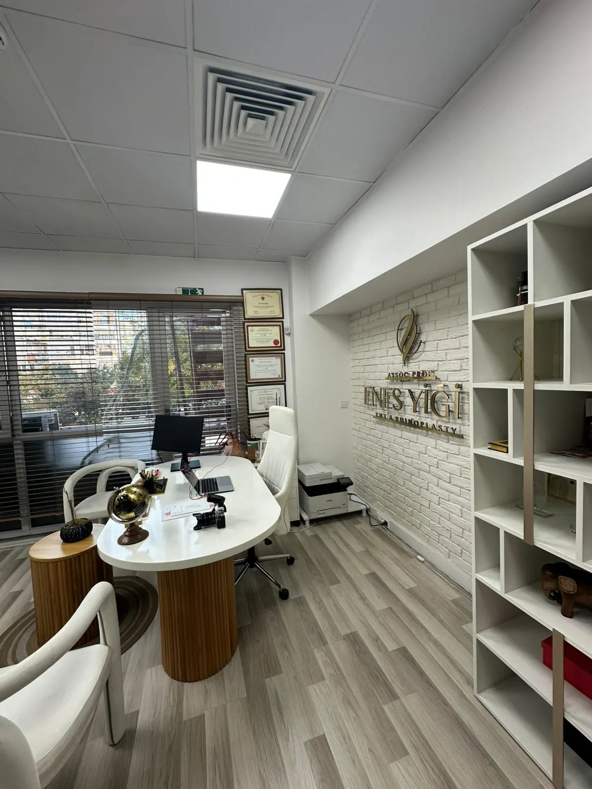 Clinic-provided photograph of Assoc. Prof. Dr Enes Yiğit