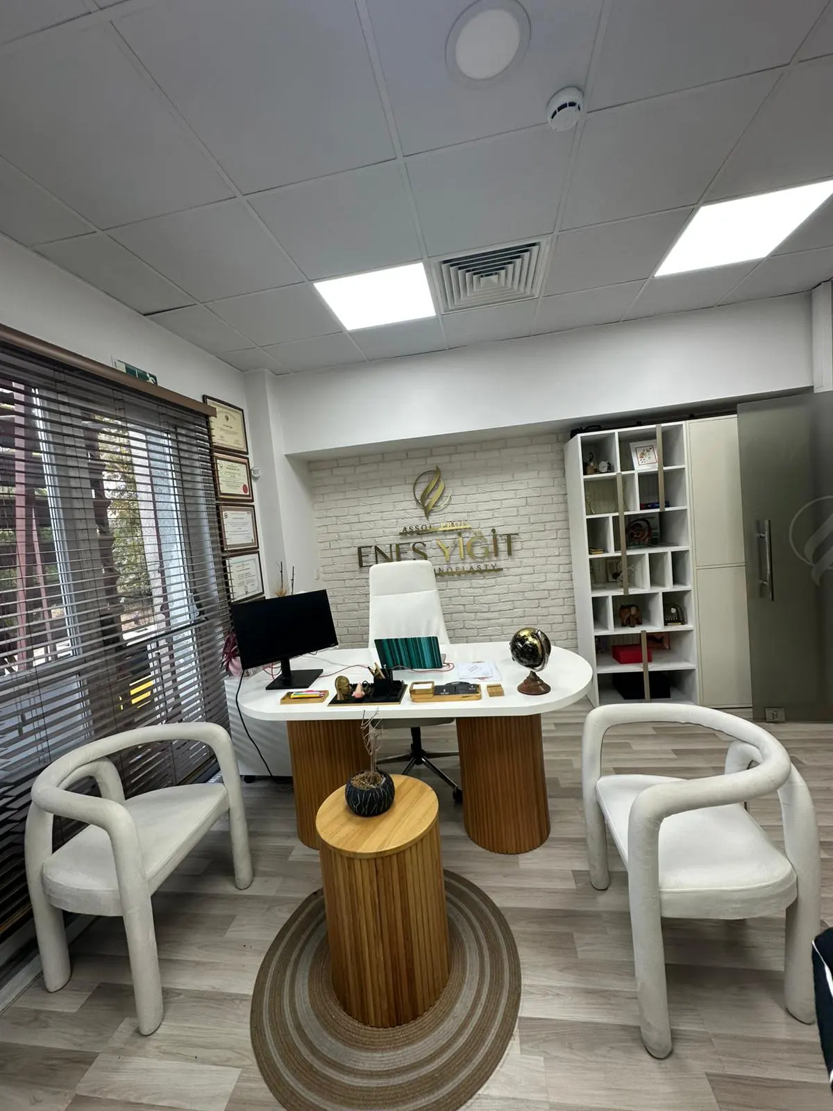 Clinic-provided photograph of Assoc. Prof. Dr Enes Yiğit