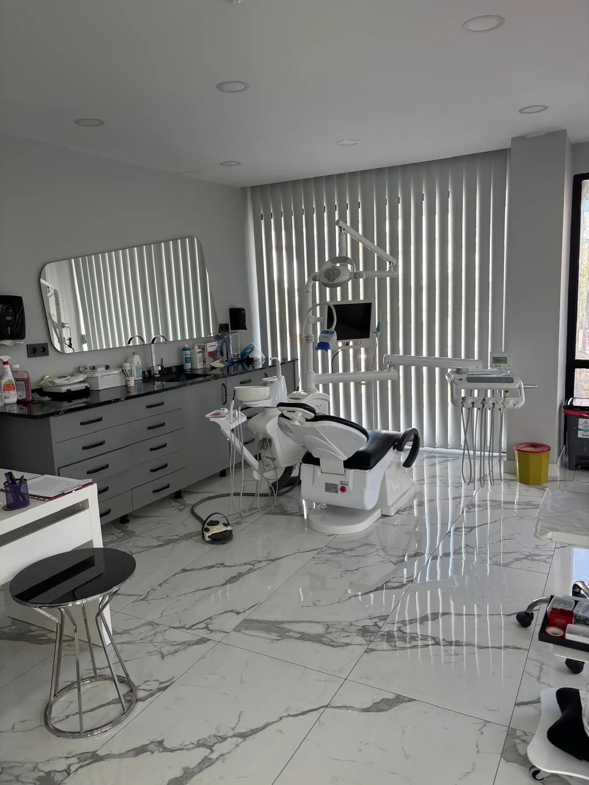 Clinic-provided photograph of Dentalina Dental Clinic