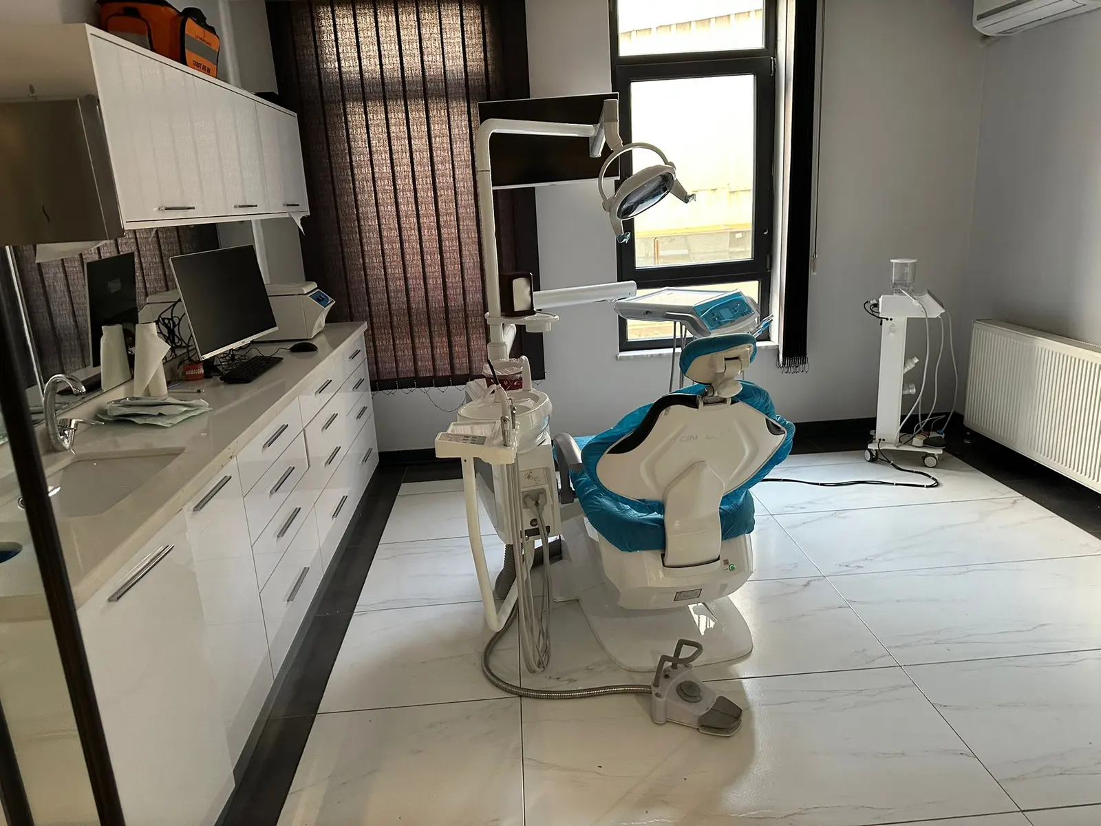 Clinic-provided photograph of Dentsipi Dental Clinic