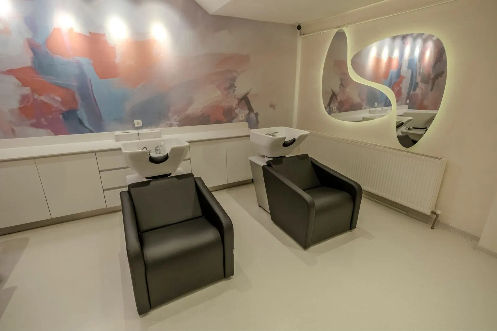 Clinic-provided photograph of Şule Clinic