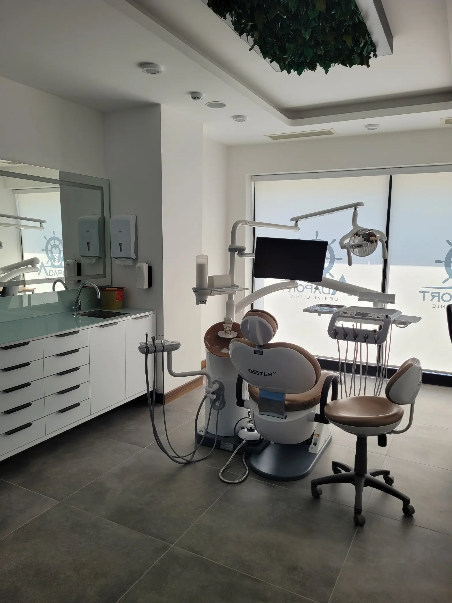 Clinic-provided photograph of Adaport Dental Clinic
