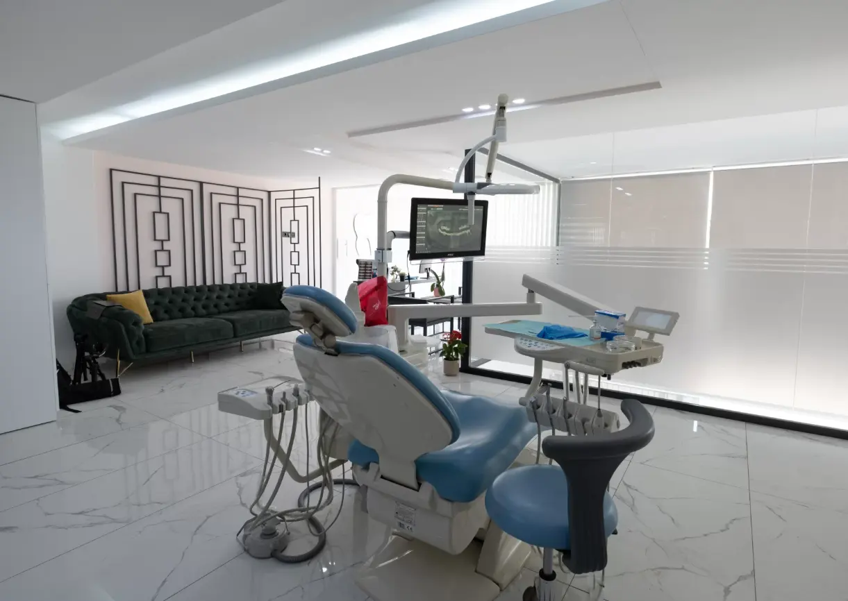 Von der Klinik bereitgestelltes Foto von Uncalı Zahnklinik
