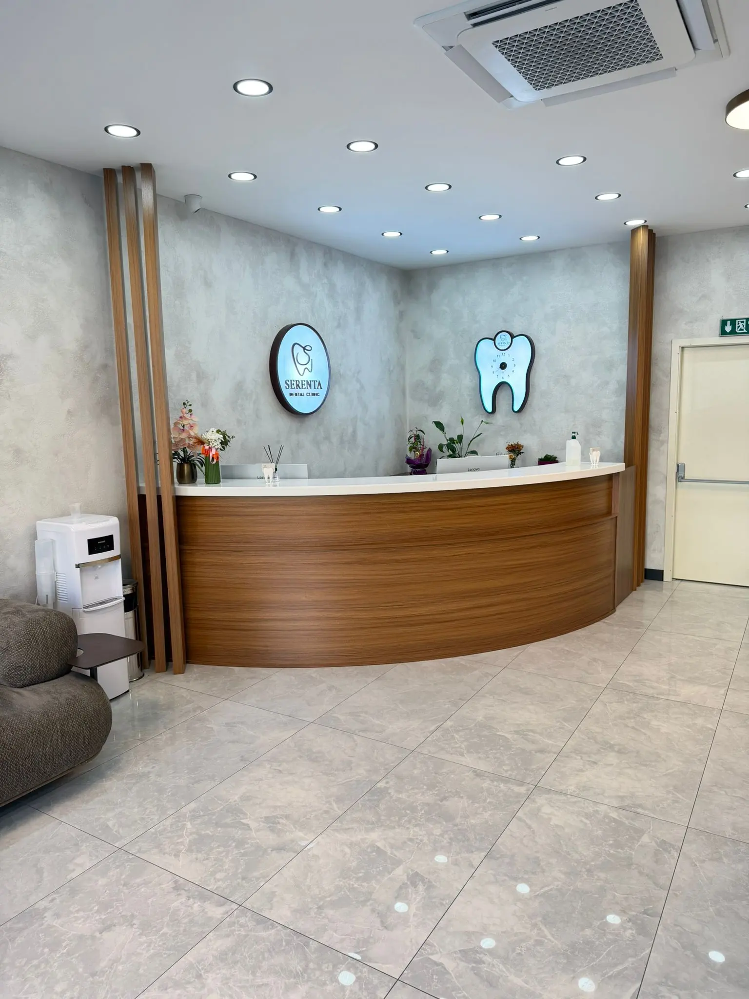 Von der Klinik bereitgestelltes Foto von Serenta Dental Clinic