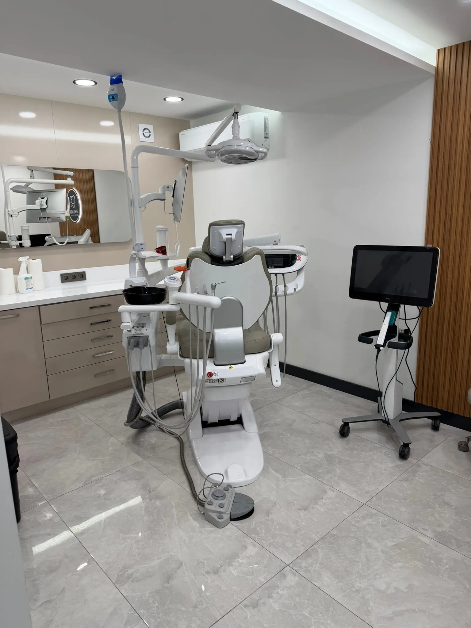Von der Klinik bereitgestelltes Foto von Serenta Dental Clinic