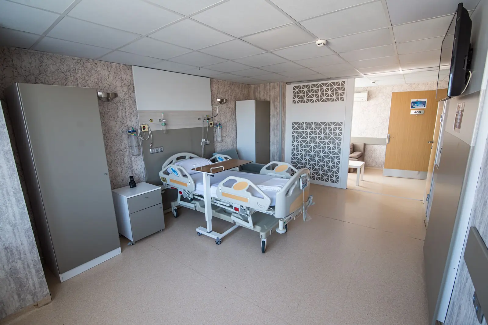 Clinic-provided photograph of Eskişehir Anadolu Hospital