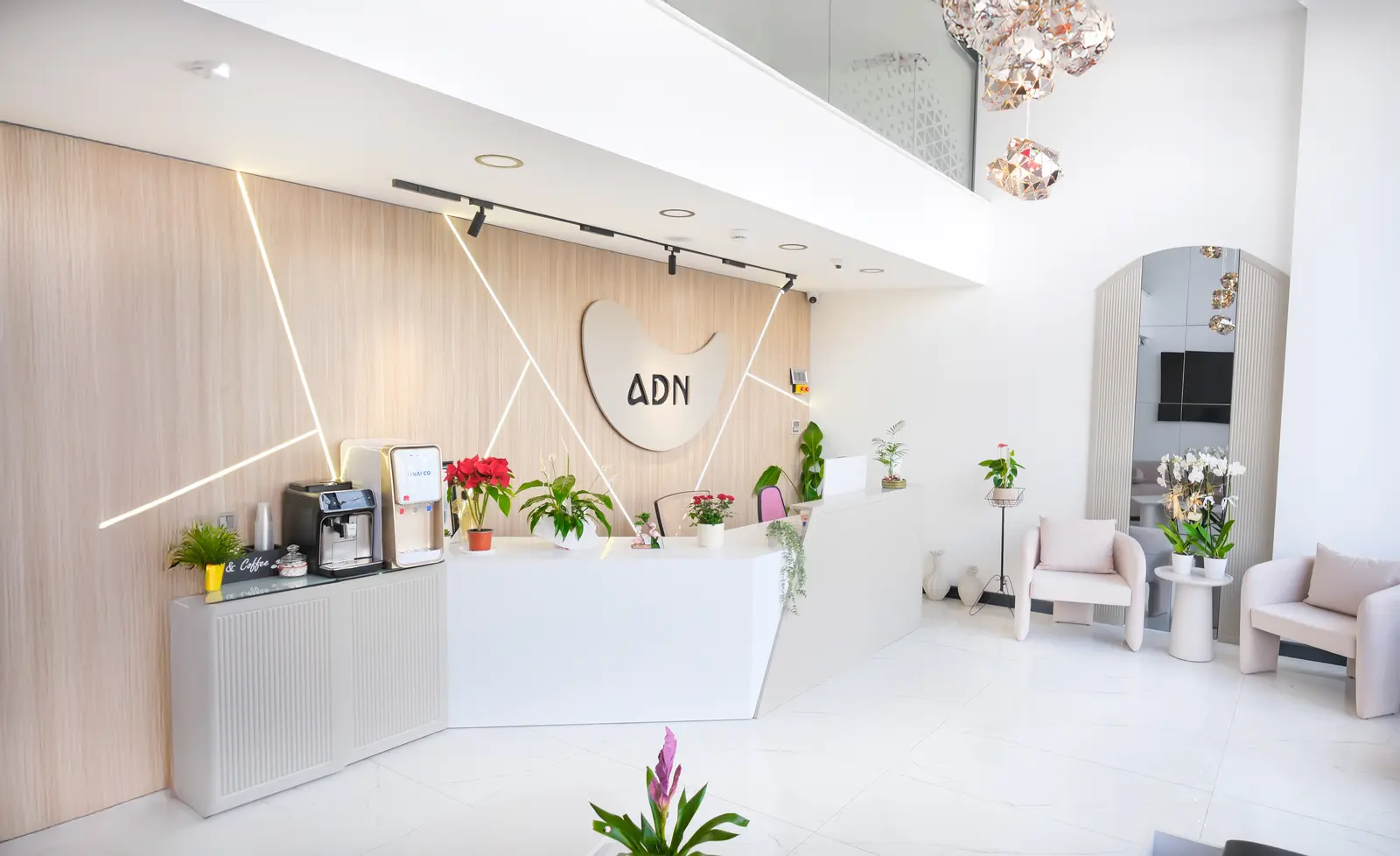 Von der Klinik bereitgestelltes Foto von ADN Zahnklinik