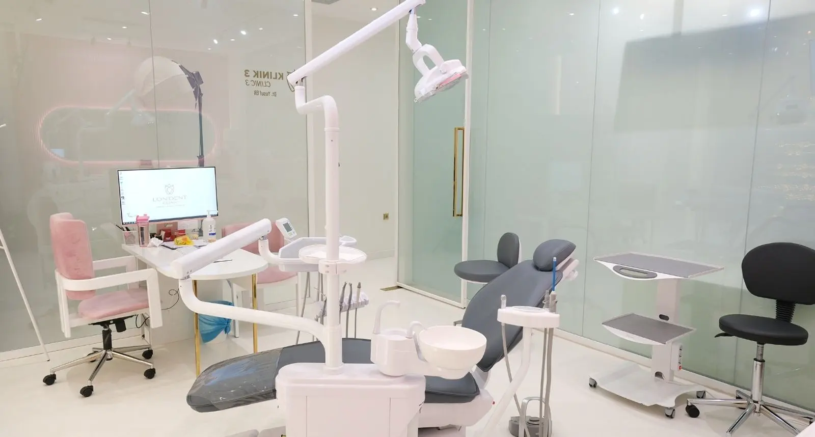 Von der Klinik bereitgestelltes Foto von Elfs Zahnklinik