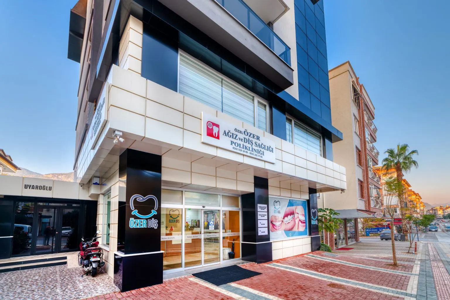 Clinic-provided photograph of Özer Dental Clinic