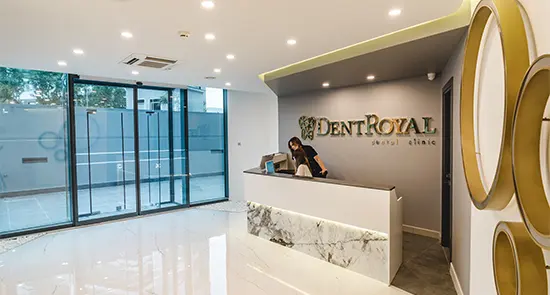 Clinic-provided photograph of Dent Royal