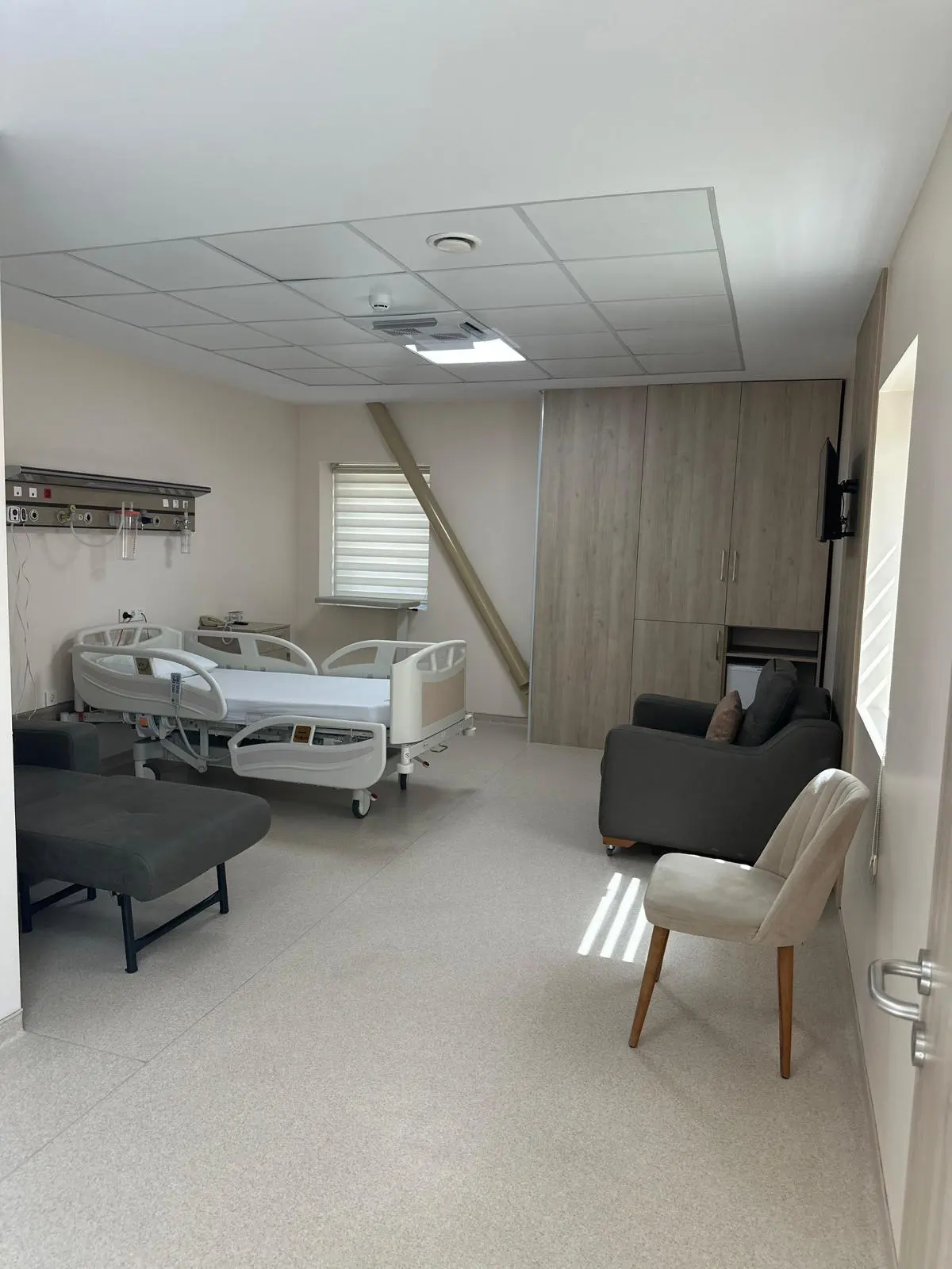 Clinic-provided photograph of Bir Nefes Hospital