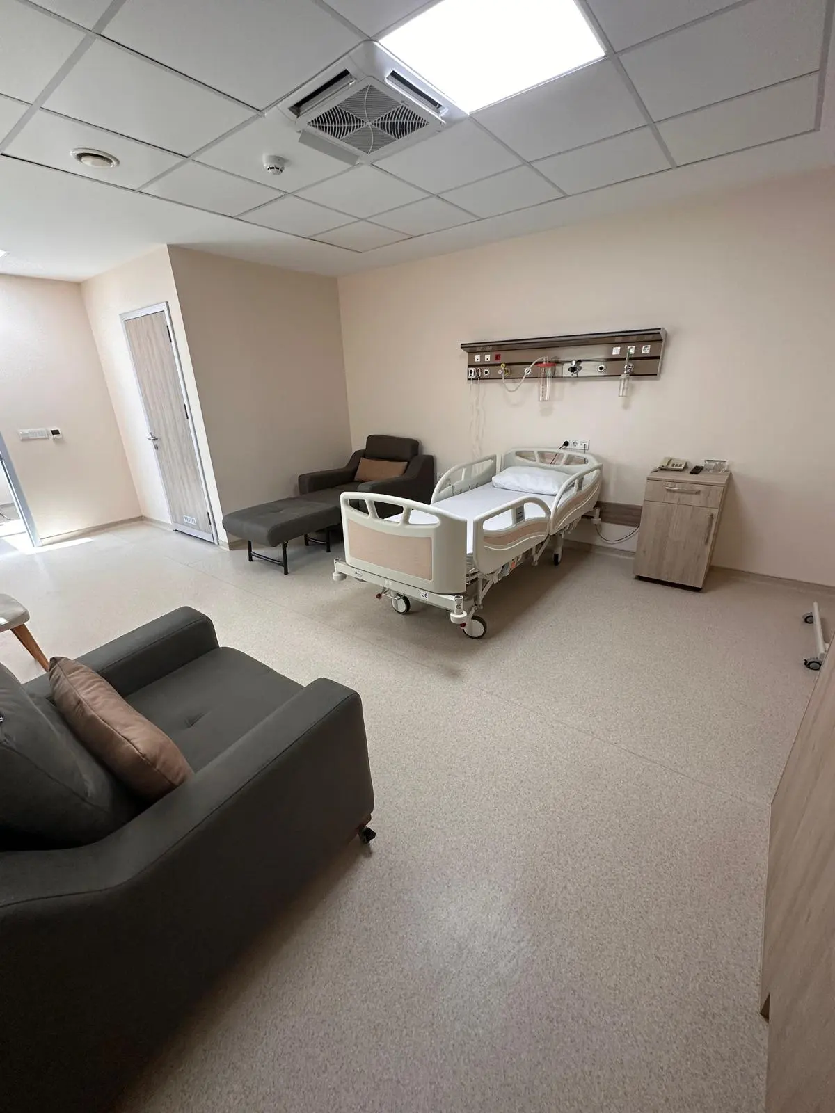 Clinic-provided photograph of Bir Nefes Hospital
