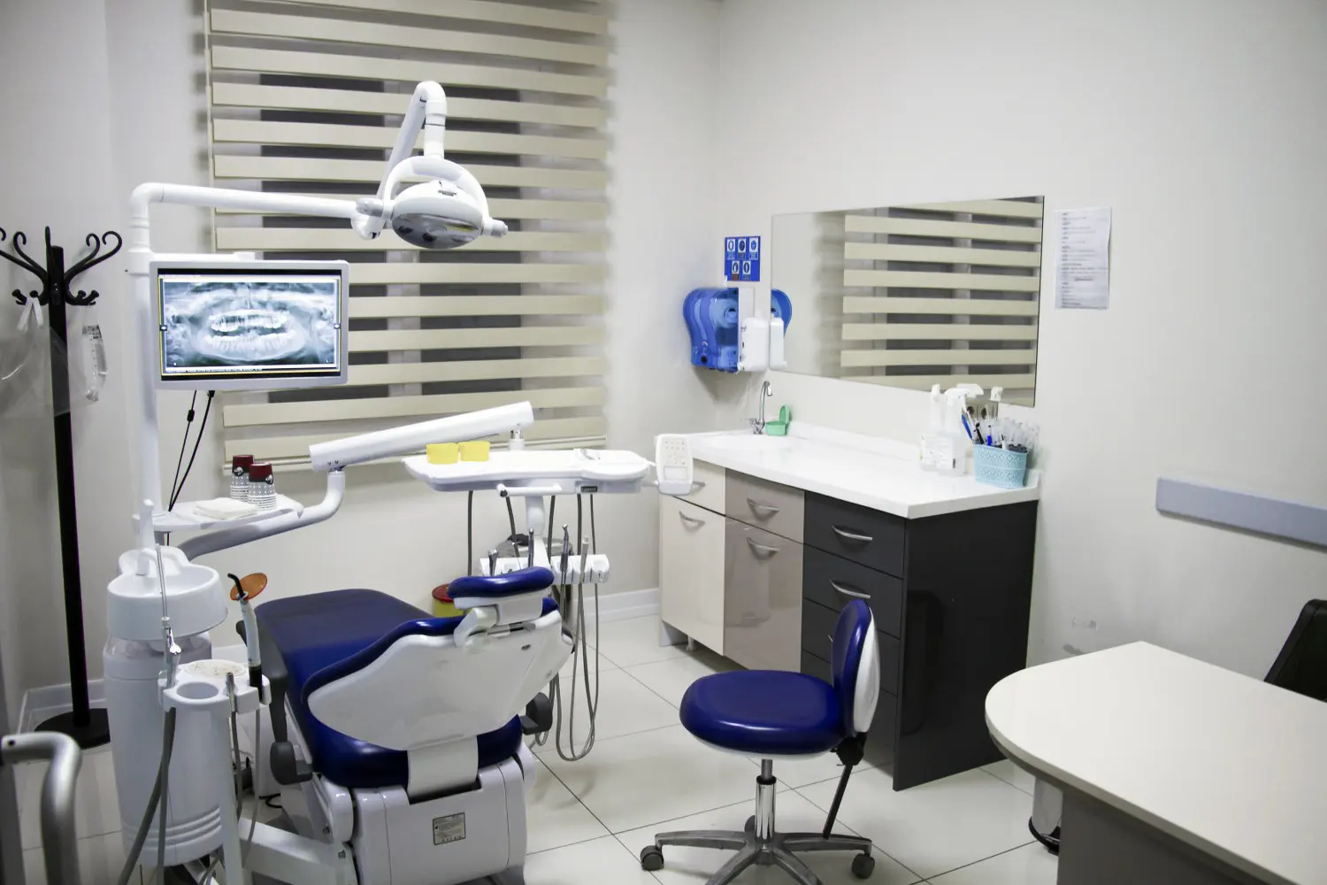 Clinic-provided photograph of Uzdent Dental Clinic