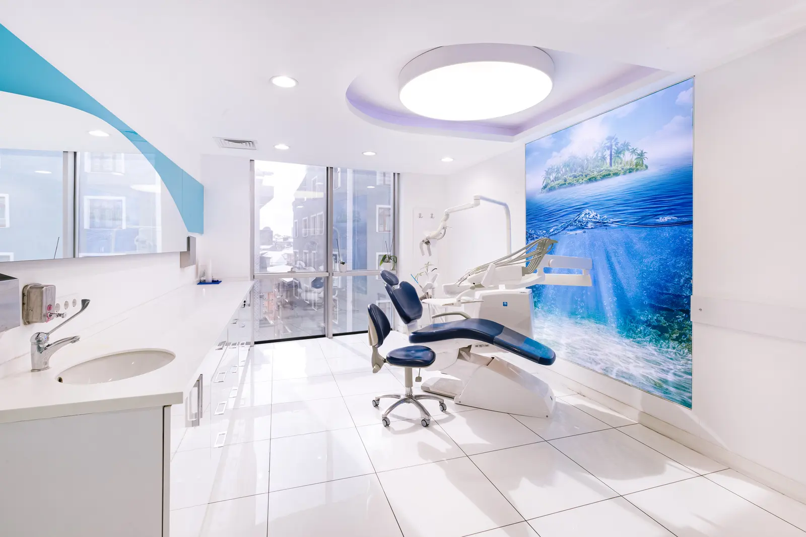 Clinic-provided photograph of İncii Dental Clinic