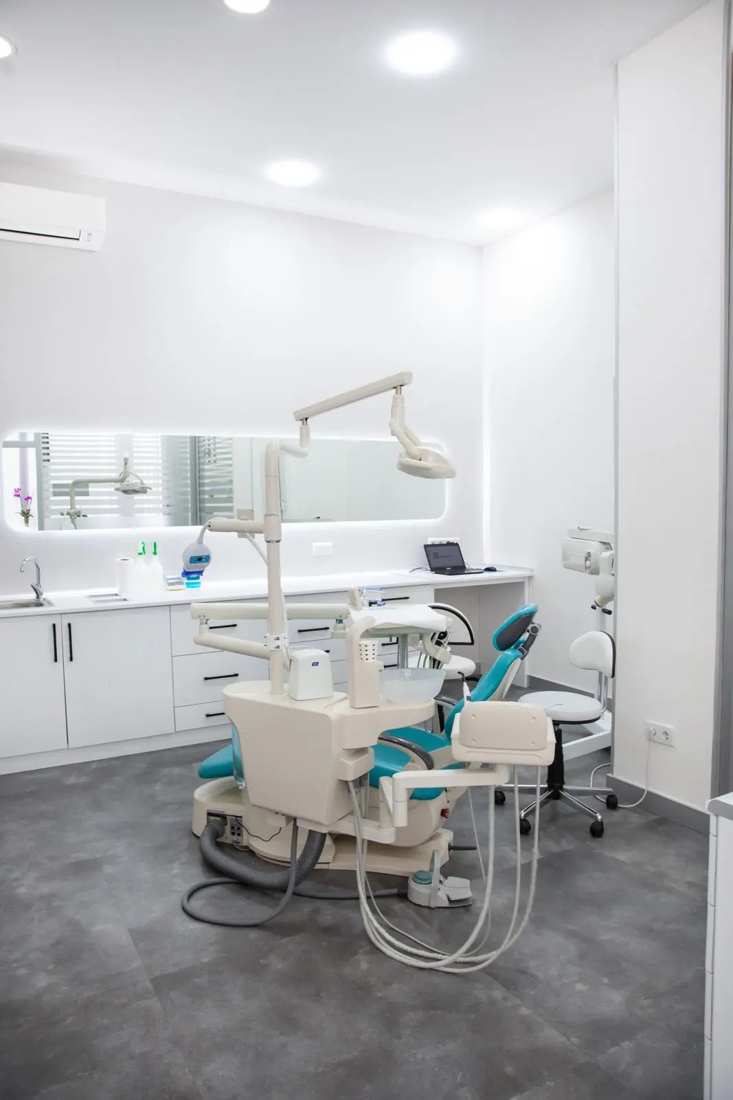 Clinic-provided photograph of Dentetik Dental Clinic